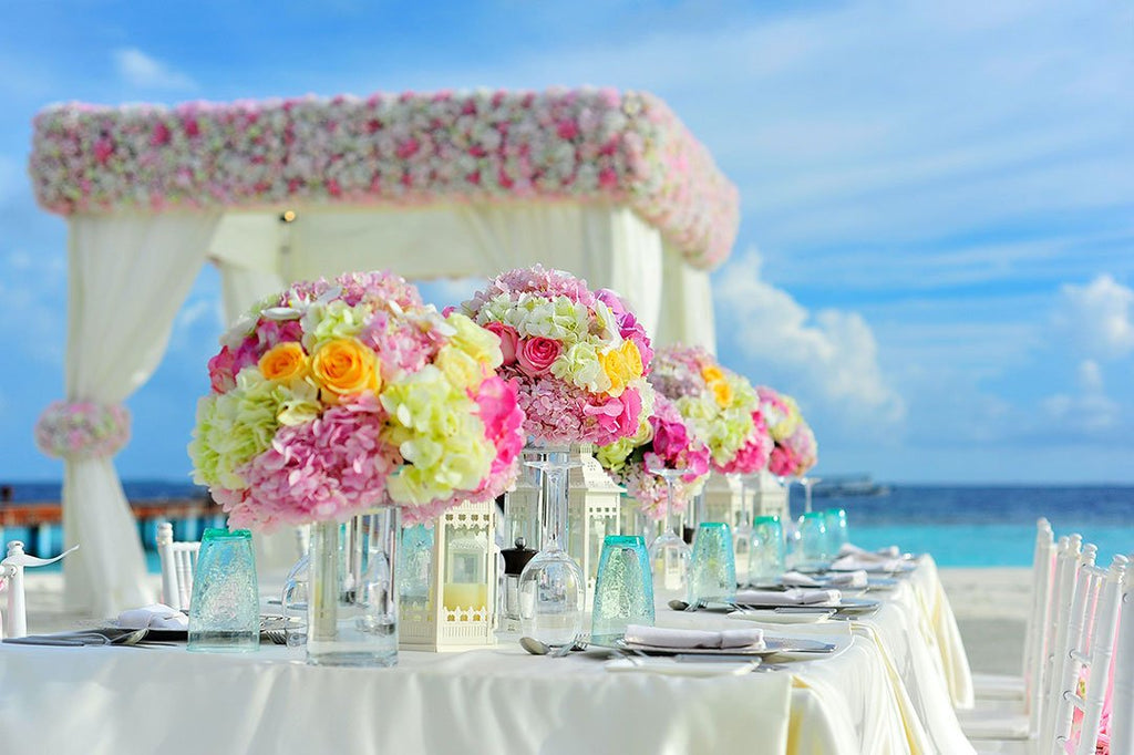 How To Choose The Best Eco-Friendly Flowers For  Your Wedding?