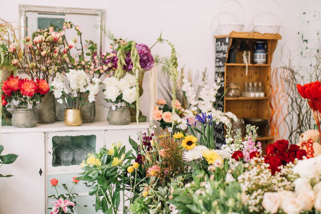 Same-Day Flower Delivery: How to Make Special Moments Even More Memorable!
