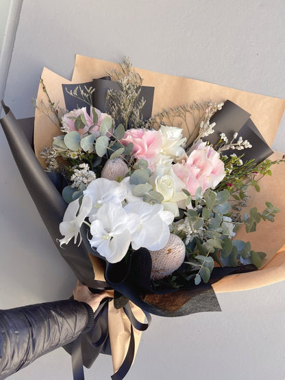 Graduation Bouquet (11) - ROSE &amp; CO