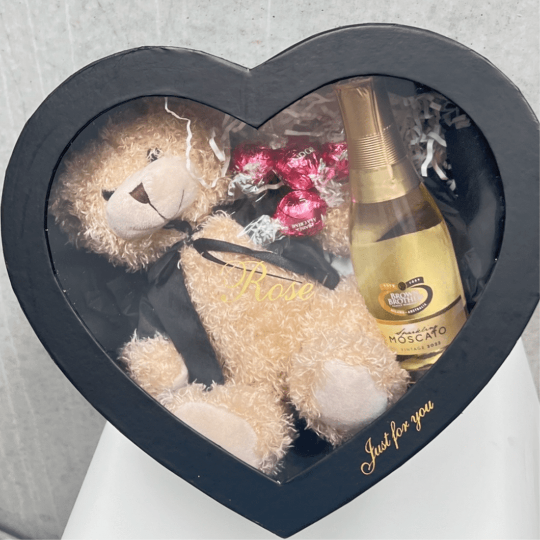 Graduation Hamper - ROSE &amp; CO