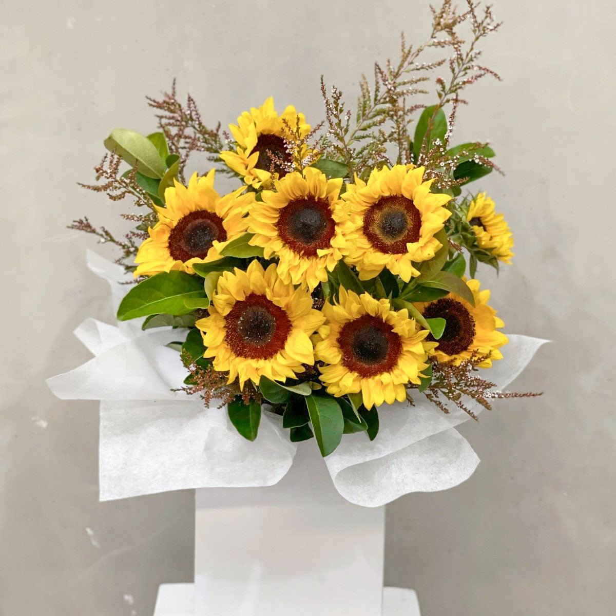 Sunflower Box - ROSE &amp; CO