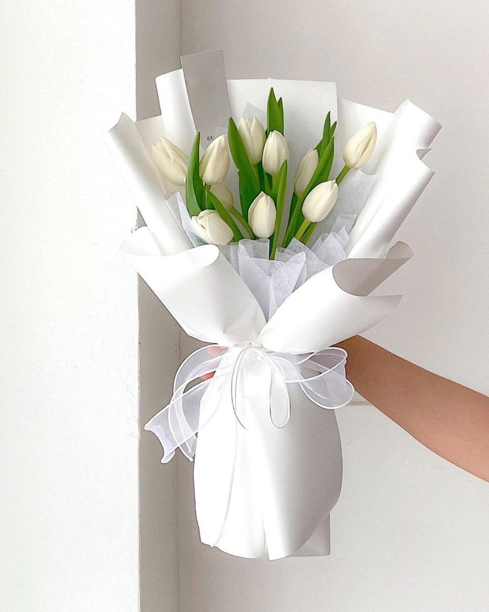 Tulip Bouquet - ROSE &amp; CO